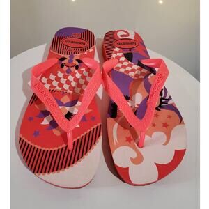 Havaianas Women's 9/10 W Abstract Lotus Fish Scale Print Pink Flip Flop Sandals